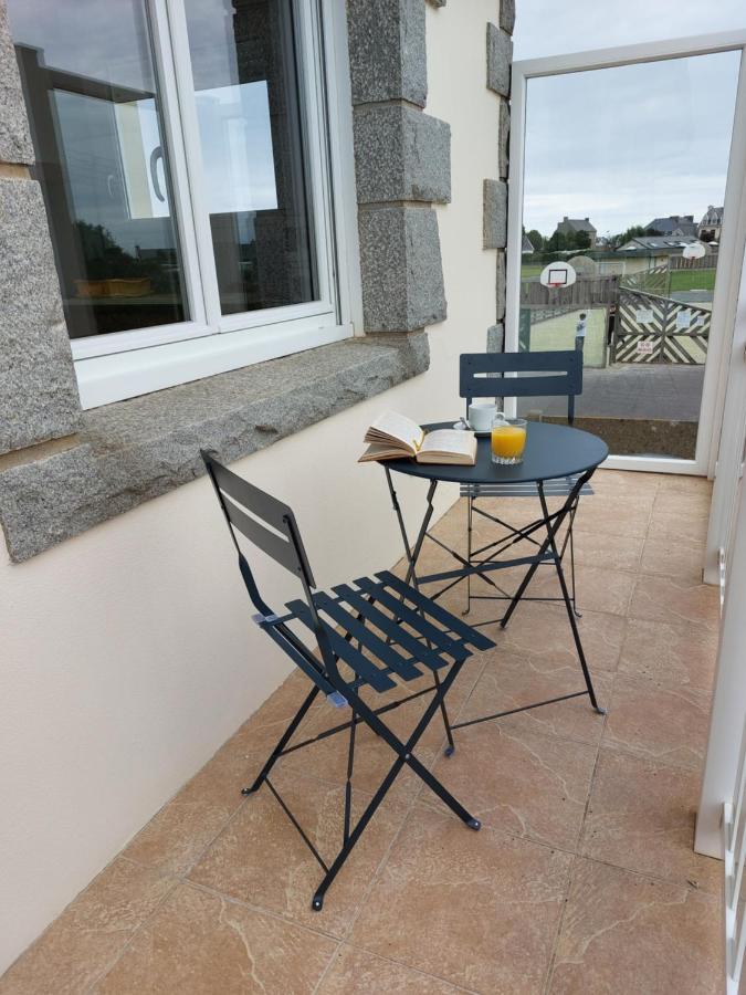 Ty Ann Maison Avec Jardin Clos De Mur, A Proximite Des Commerces Et A 3Km Des Plages Penvenan Екстер'єр фото